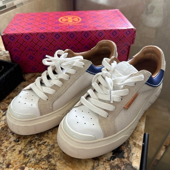 TB Women's Ladybug Low Top Sneakers - Picture 3 of 7